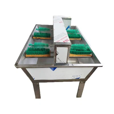 Napůl automatický kartáčování láhve