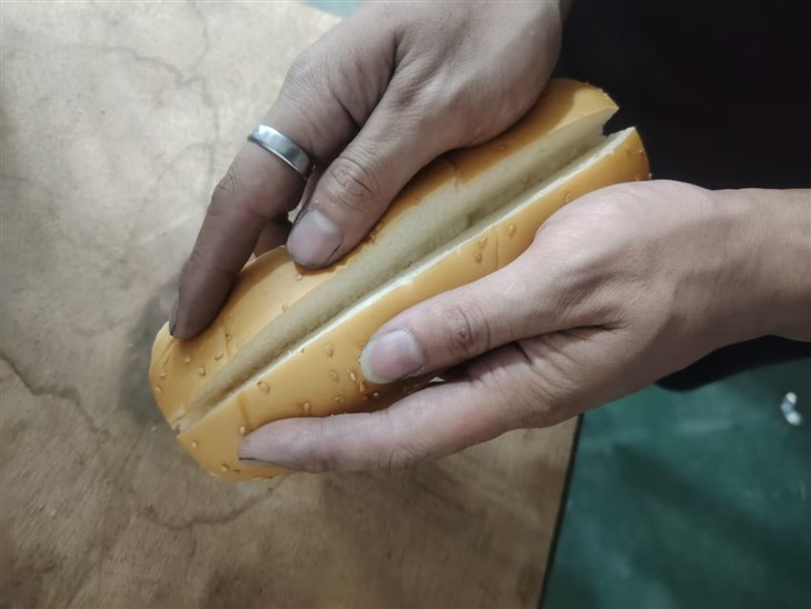 Vertical Half Bread Cutting Machine price